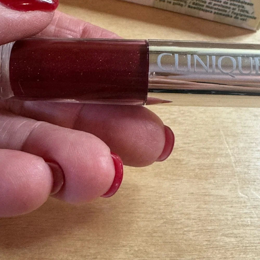 Clinique set chubby stick moisturizing lip Color balm 07 & splash lip gloss #14